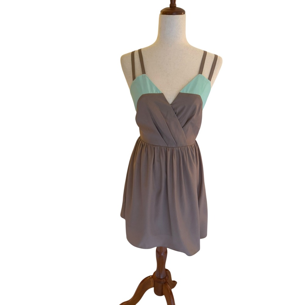 Oh My Julian Taupe Mint Green Colorblock Mini Dress D6228I Small NWT